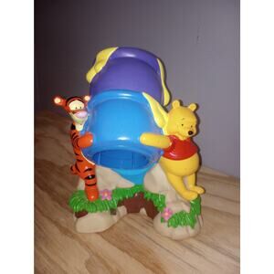 Winnie The Pooh Dixie Cup Dispenser Holder 2002 Vintage